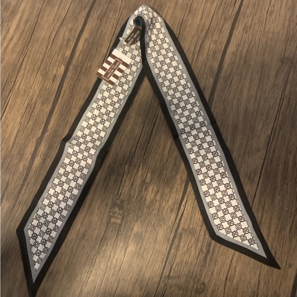 Henri Bendel twilly